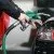Cheating-at-petrol-pump-63615-02-2014-11-51-99T